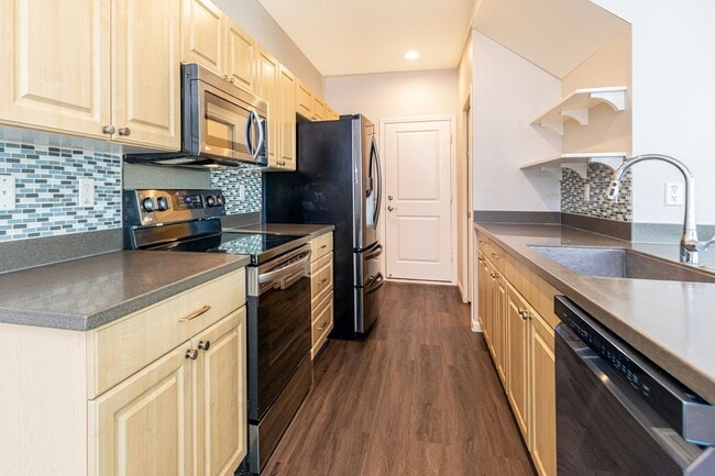 Photo - 3 bedroom, 2.5 bath, Garage Parkside by Gentry House