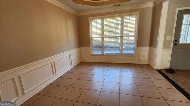 Foto del edificio - 3330 Ridgefair Dr