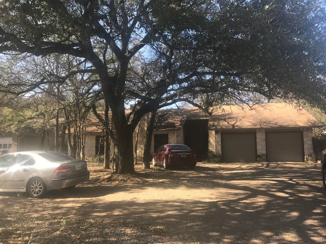 Primary Photo - 8508 Mesa Dr