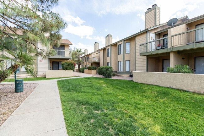 Beautiful 2 bedroom 2 bathroom with privat... - Beautiful 2 bedroom 2 bathroom with privat... House