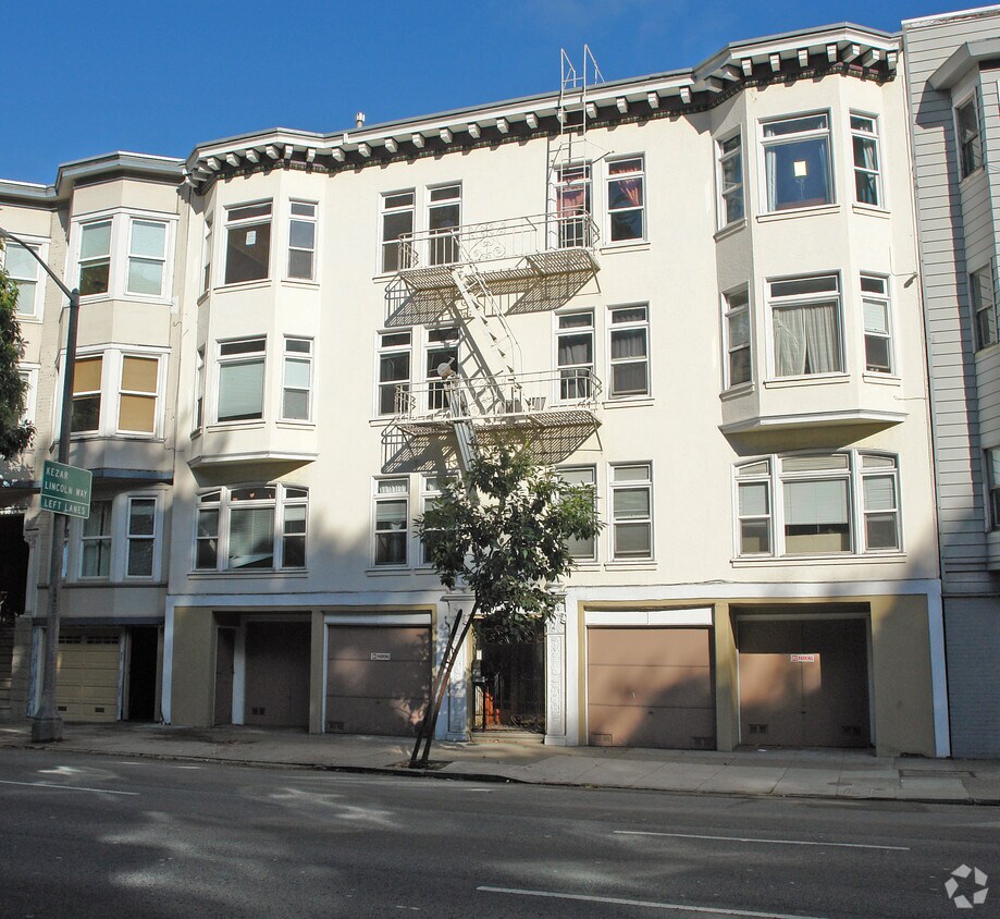 Primary Photo - 1970 Fell St