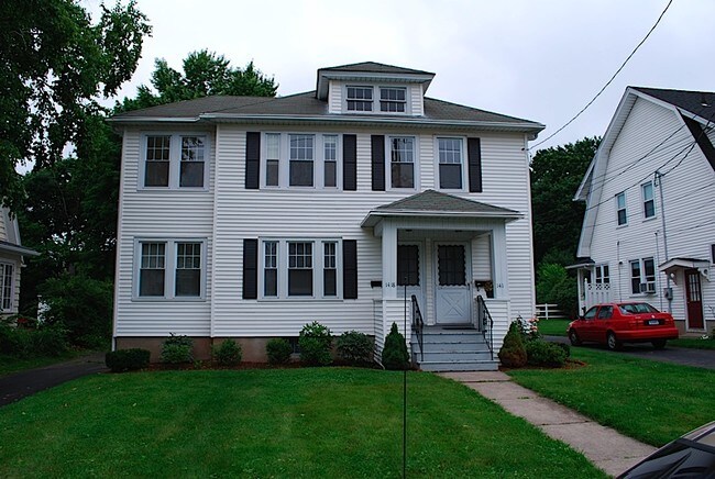 Photo - 1416 Boulevard Apartments