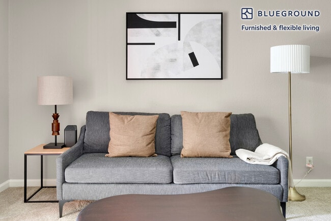 Building Photo - 350 Budd Ave