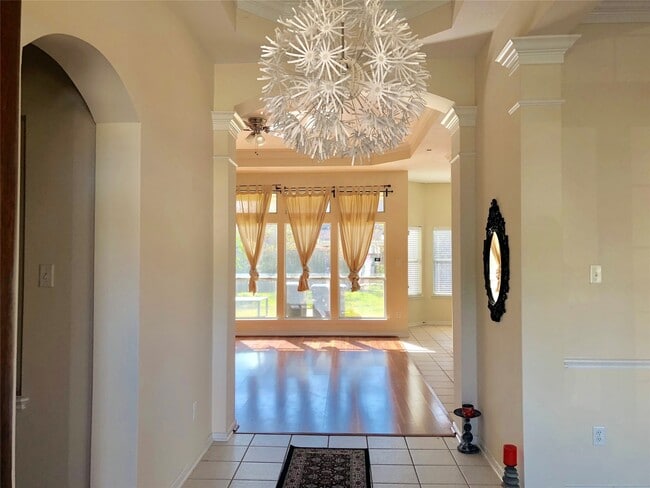 Foto del edificio - 13113 Sunset Cliff Ct