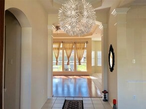 Building Photo - 13113 Sunset Cliff Ct