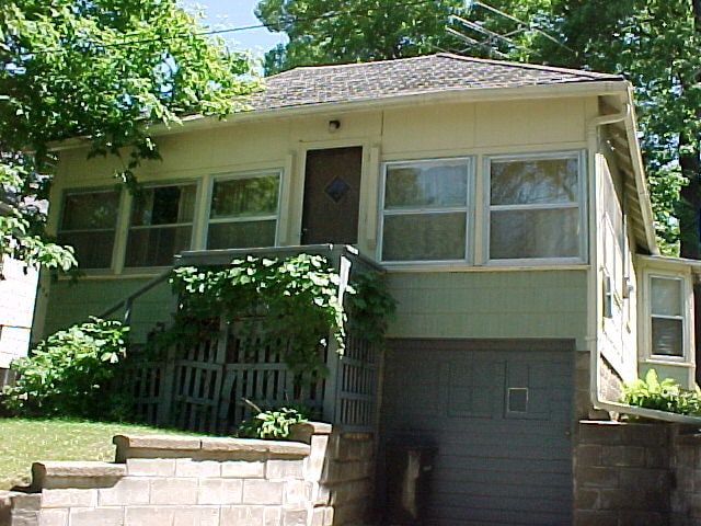 Primary Photo - 804 Riverside Dr