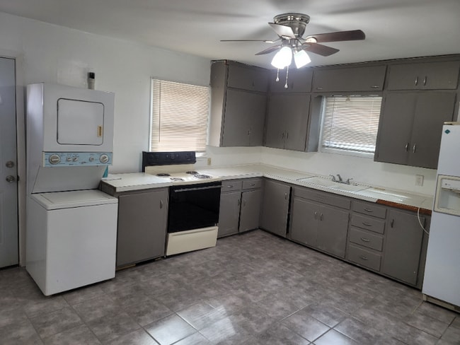 Foto del edificio - 502 Fir St