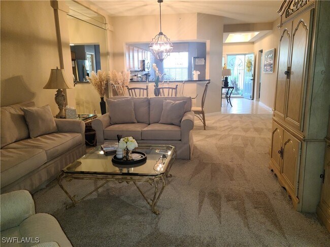 Foto del edificio - 2255 Harmony Ln