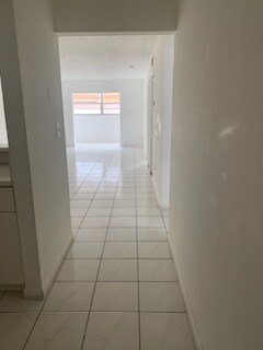 Foto del edificio - 6055 W 19th Ave