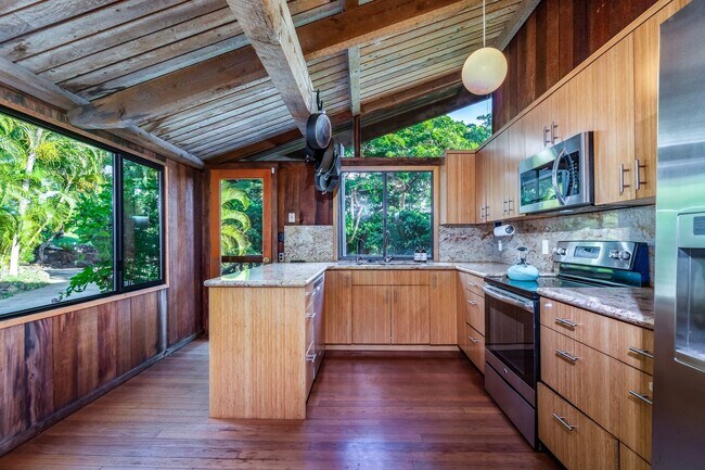 Foto del edificio - Maui Meadows Tropical Sanctuary with Pool,...