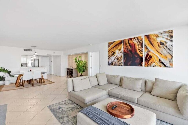 Foto del edificio - 20225 NE 34th Ct