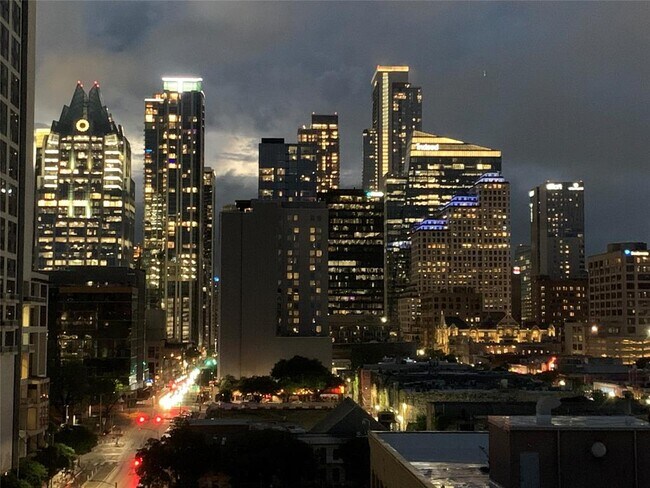 Foto del edificio - 507 Sabine St