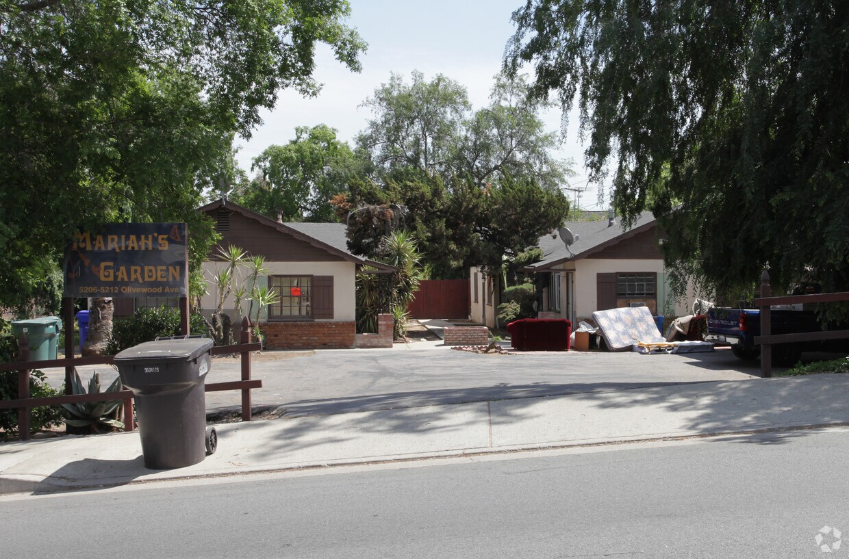 Foto principal - 5206-5212 Olivewood Ave