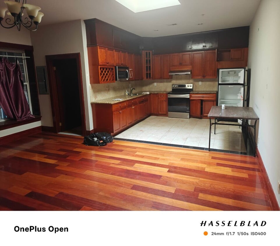 Photo - 905 Arch St (Philadelphia, PA)