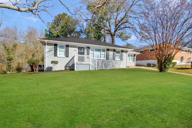 Foto del edificio - 2164 Rockhaven Cir