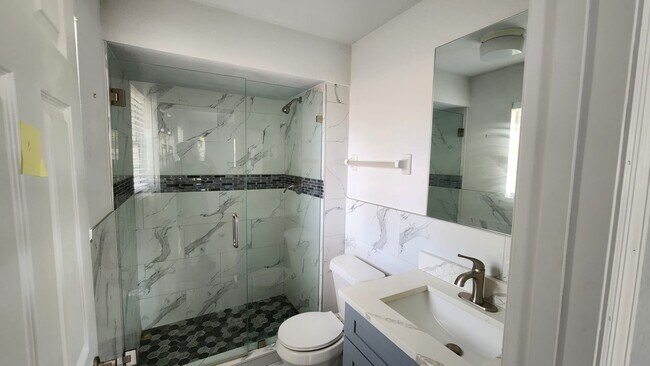 Foto del edificio - 2205 Calexico Way S