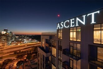 Building Photo - 1400 W Peachtree St NW