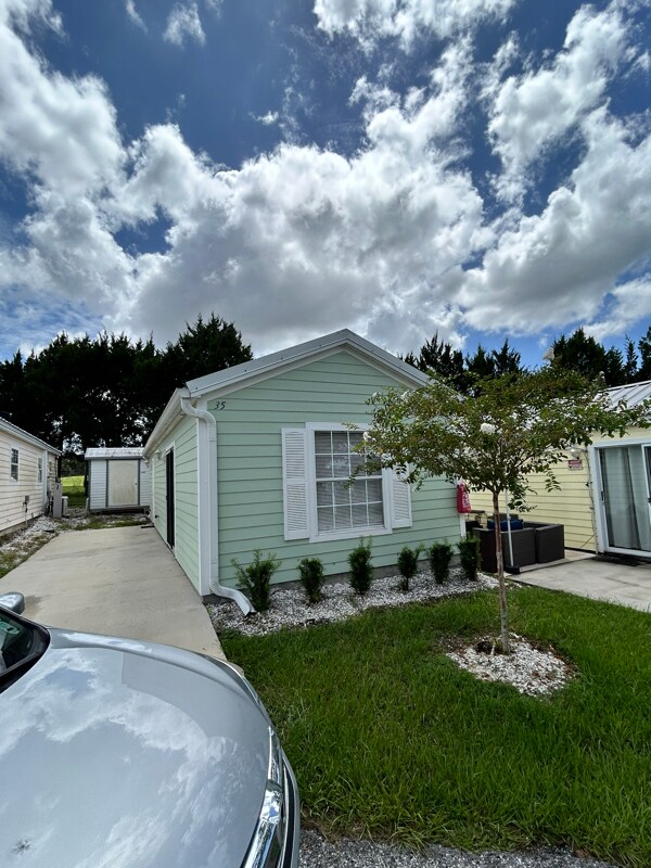Foto principal - 2727 Frontage Rd