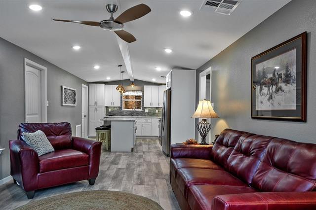 Building Photo - 269 Sherman Dr