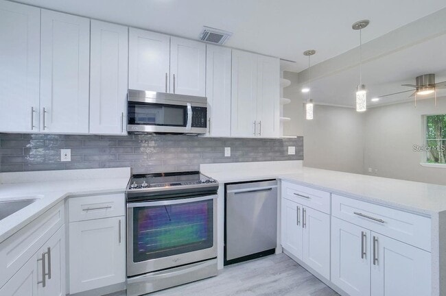 Photo - 976 W Fairbanks Avenue Unit House