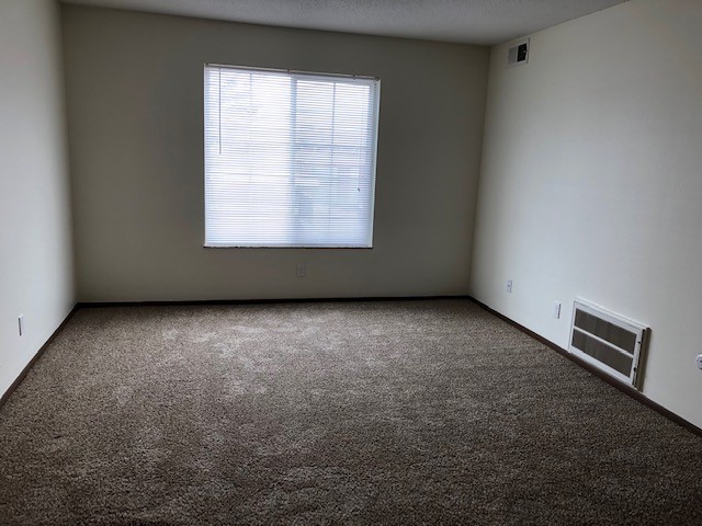 Foto del edificio - 5368 Monroe St