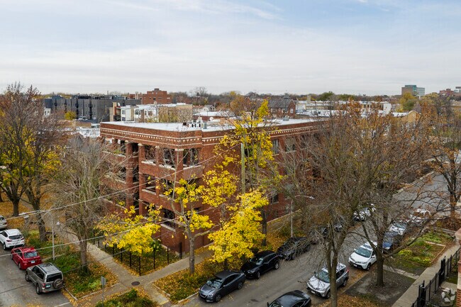 Aerial Photo - 2700 W Giddings St