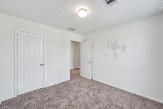 Building Photo - 2844 Grand Anse Dr