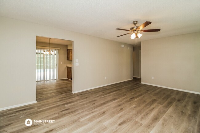 Foto del edificio - 111 Borada Rd