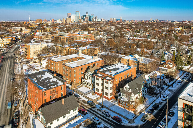 Aerial Photo - 2641 Girard Ave S