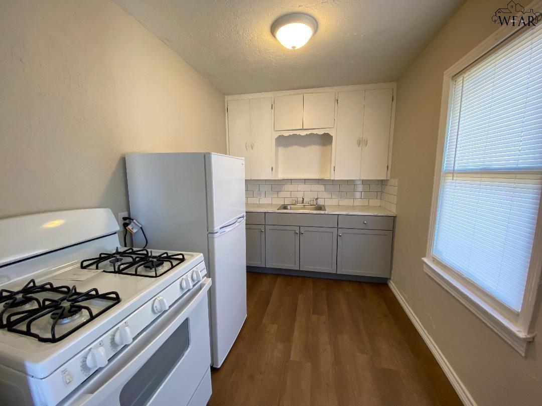 Primary Photo - 2309 Ave D