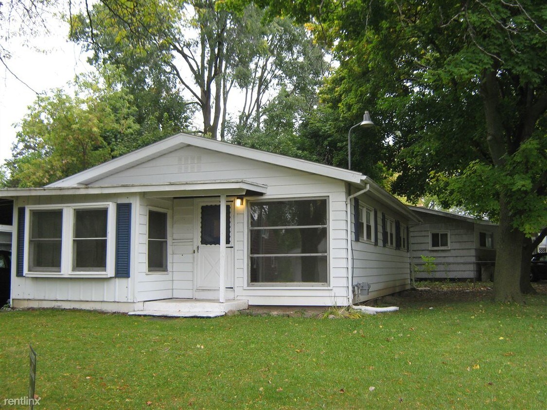 Primary Photo - 1602 Crestbrook Ln