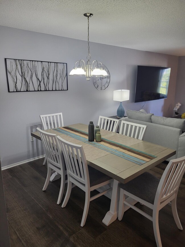 Foto del edificio - 4191 Heron Way