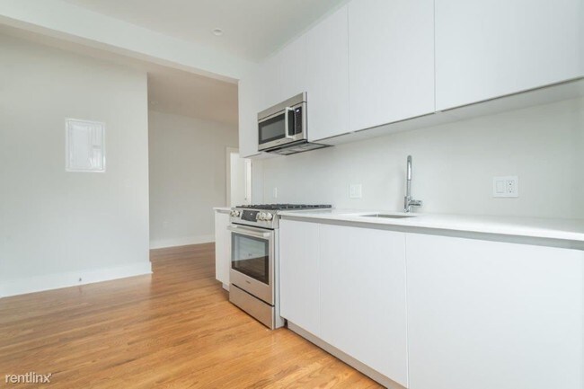 Building Photo - 2 br, 1 bath  - 19G Forest St. #GNC
