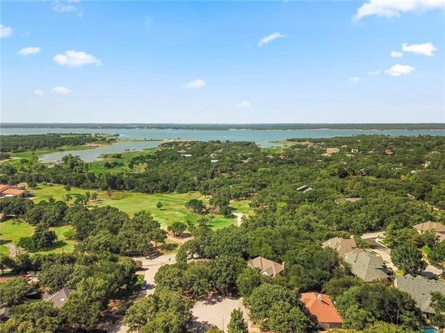 Foto del edificio - 2924 Willow Creek Dr