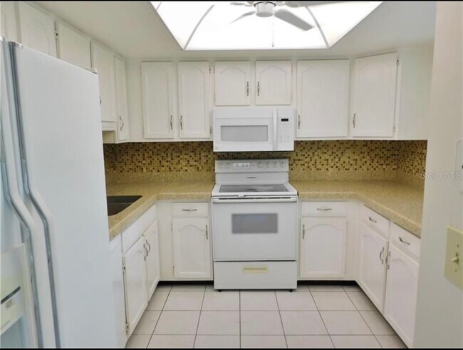 Foto del edificio - 3405 Dumaine Ct