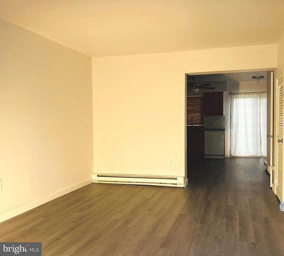 17 Prospect Ave, Gloucester Township, NJ 08081 House Rental in