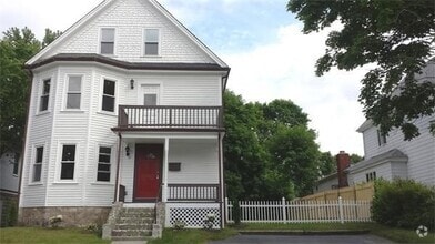 Building Photo - 43 Savin Ave