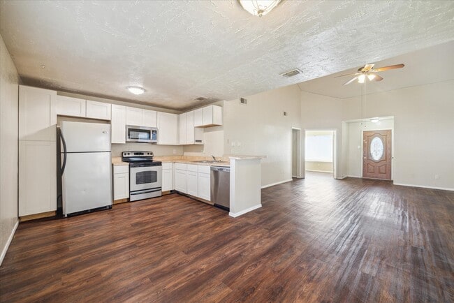 Foto del edificio - 23902 Silversmith Ln