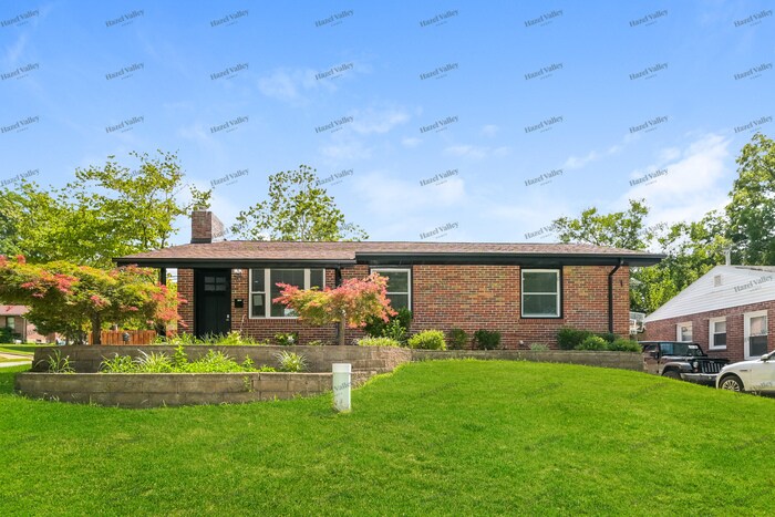 Foto principal - 1550 N Jackson Ave