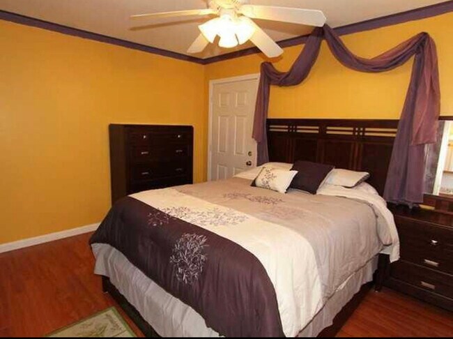 Foto del edificio - 13302 Powers Rd