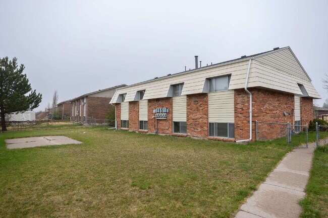 Foto del edificio - 1617 Oxford Dr
