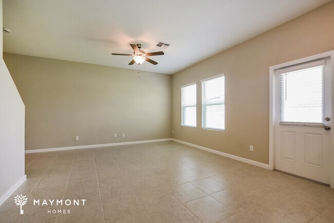 Foto del edificio - 2703 Island Walk Dr