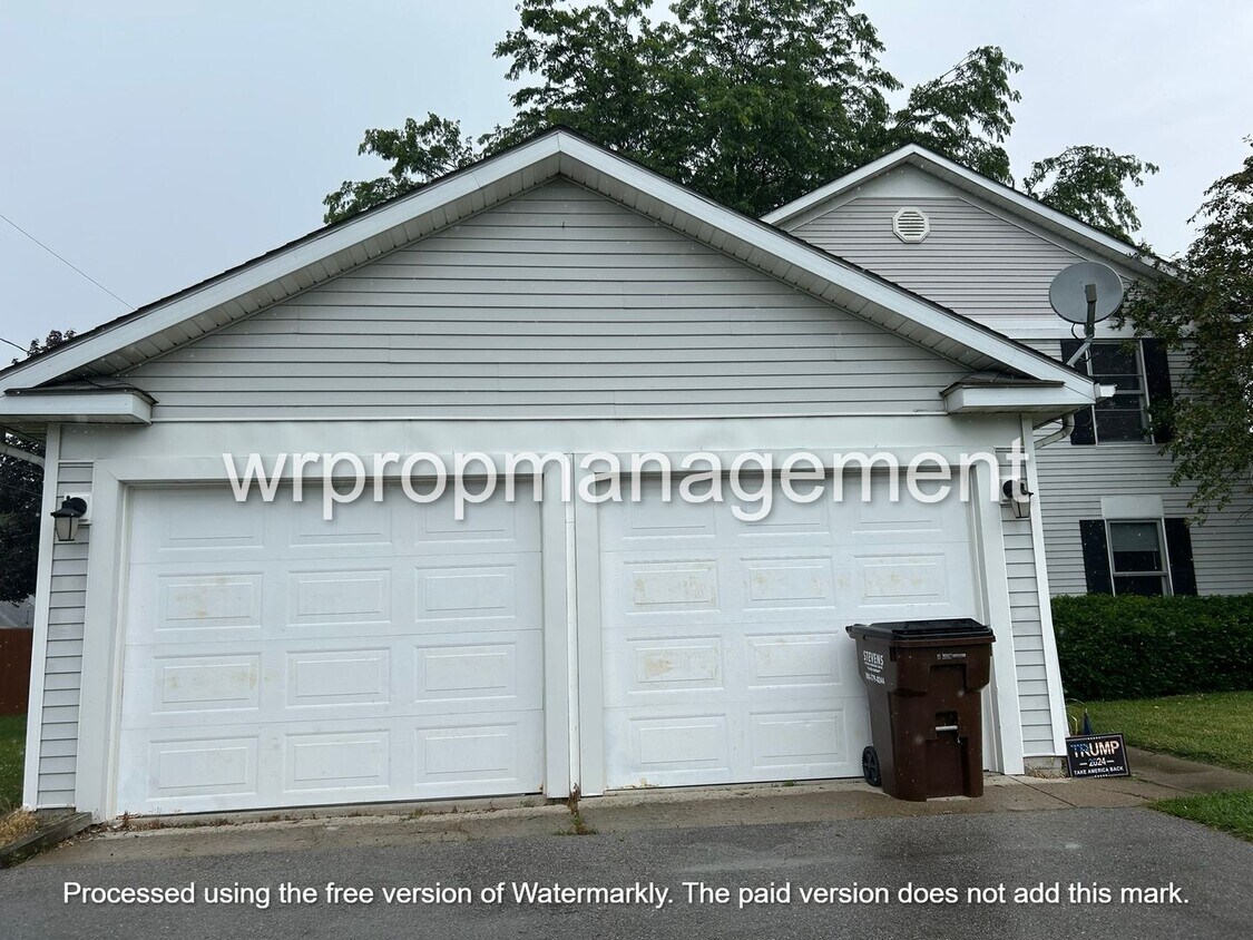 Foto del edificio - 2518-2520 Dean Road