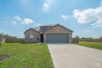Building Photo - 305 Elm Patch Dr