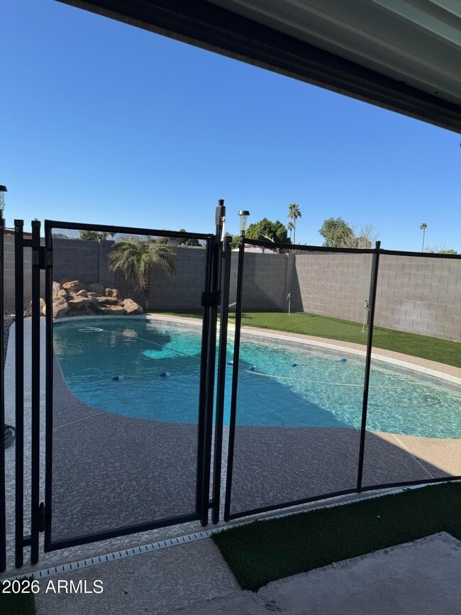 Building Photo - 3756 E Pershing Ave