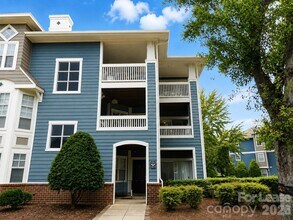 Building Photo - 424 Mather Green Ave