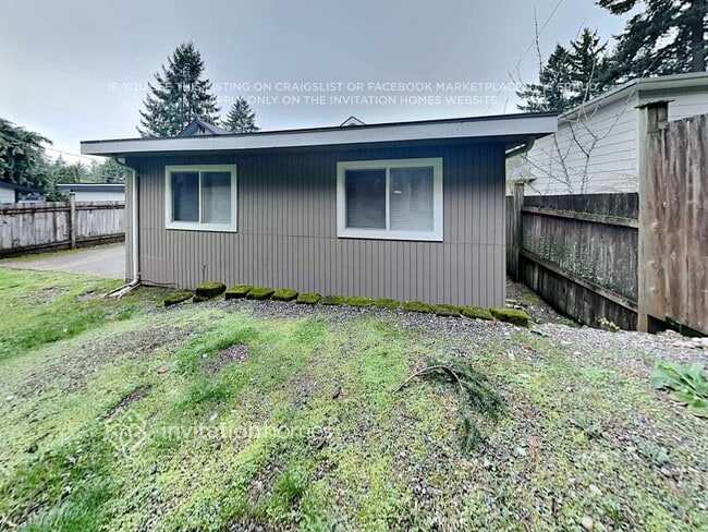 Building Photo - 359 Del Monte Ave