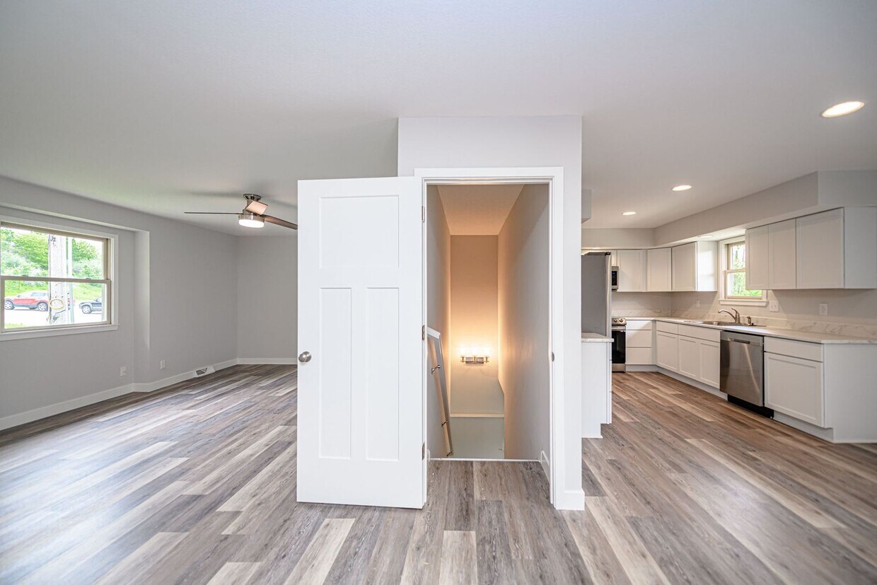 Primary Photo - UTILITIES INCLUDED! GEORGETOWN Duplex - SW...