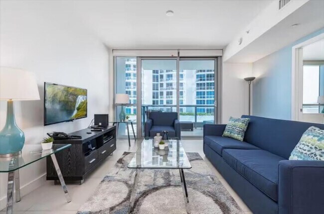 Foto del edificio - 6551 Collins Ave