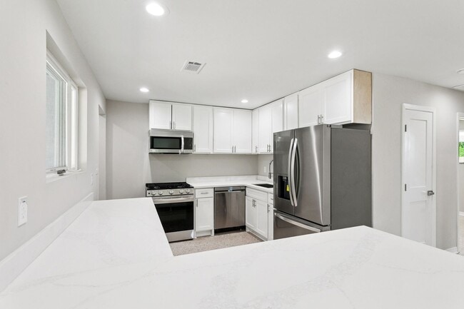 Foto del edificio - (OTR)315-355Centa/232-238Third